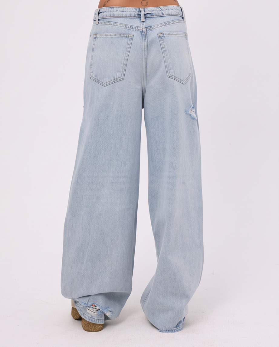 Jean baggy déchiré à taille croisée