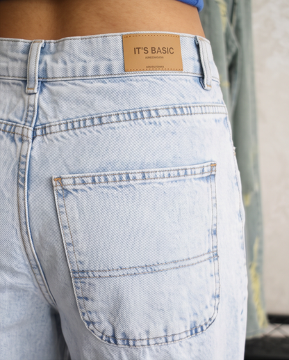 Jean large déchiré taille haute